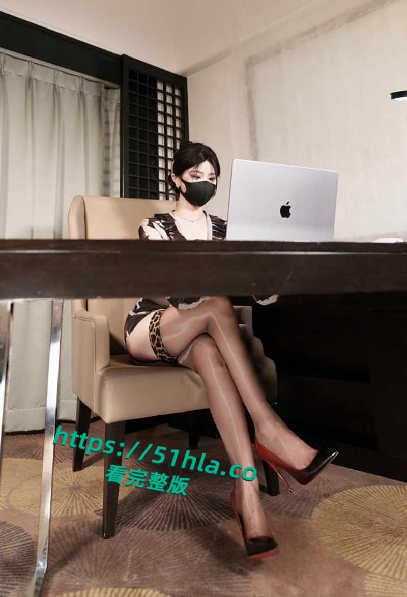 极品网黄女神【台北娜娜】最新剧情AV,性冷淡人妻爱上催情按摩被性技高超的按摩师,无套调教成淫妻欲女!-3