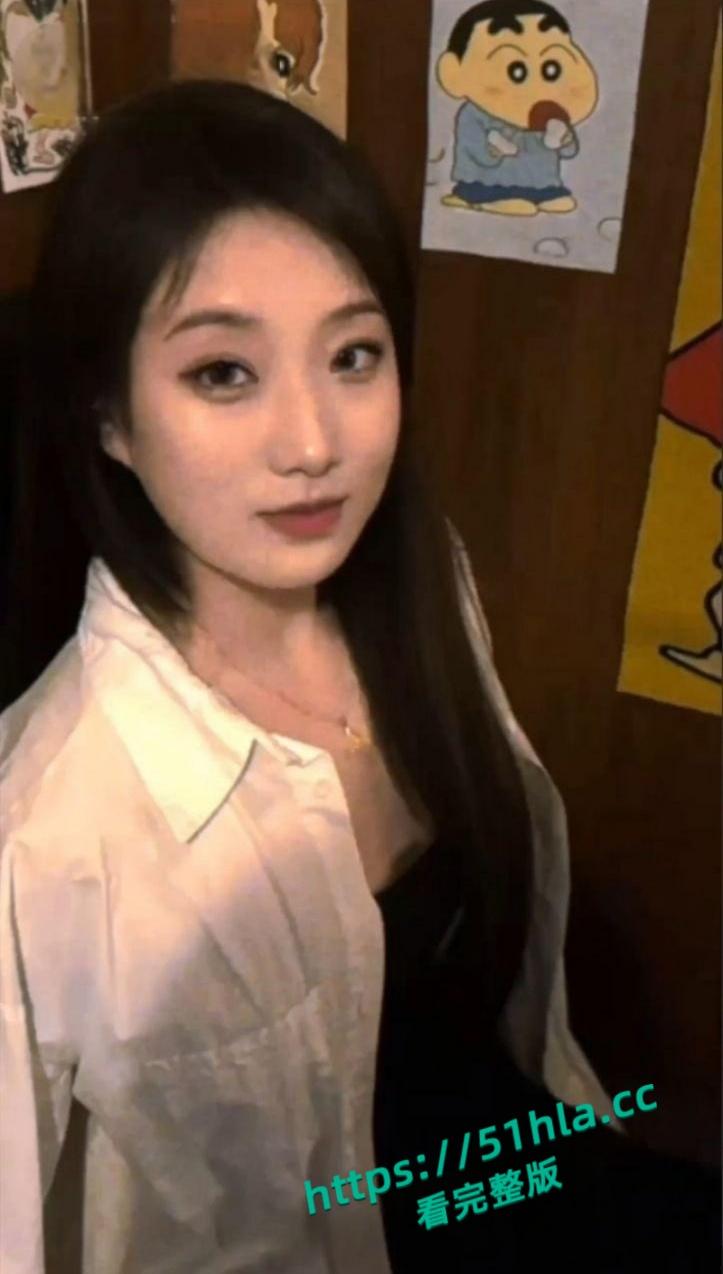 纯欲风高颜值女神露脸私拍泄密,撅臀展示猫尾肛塞,道具撑穴上演自慰下蛋精彩瞬间!-2