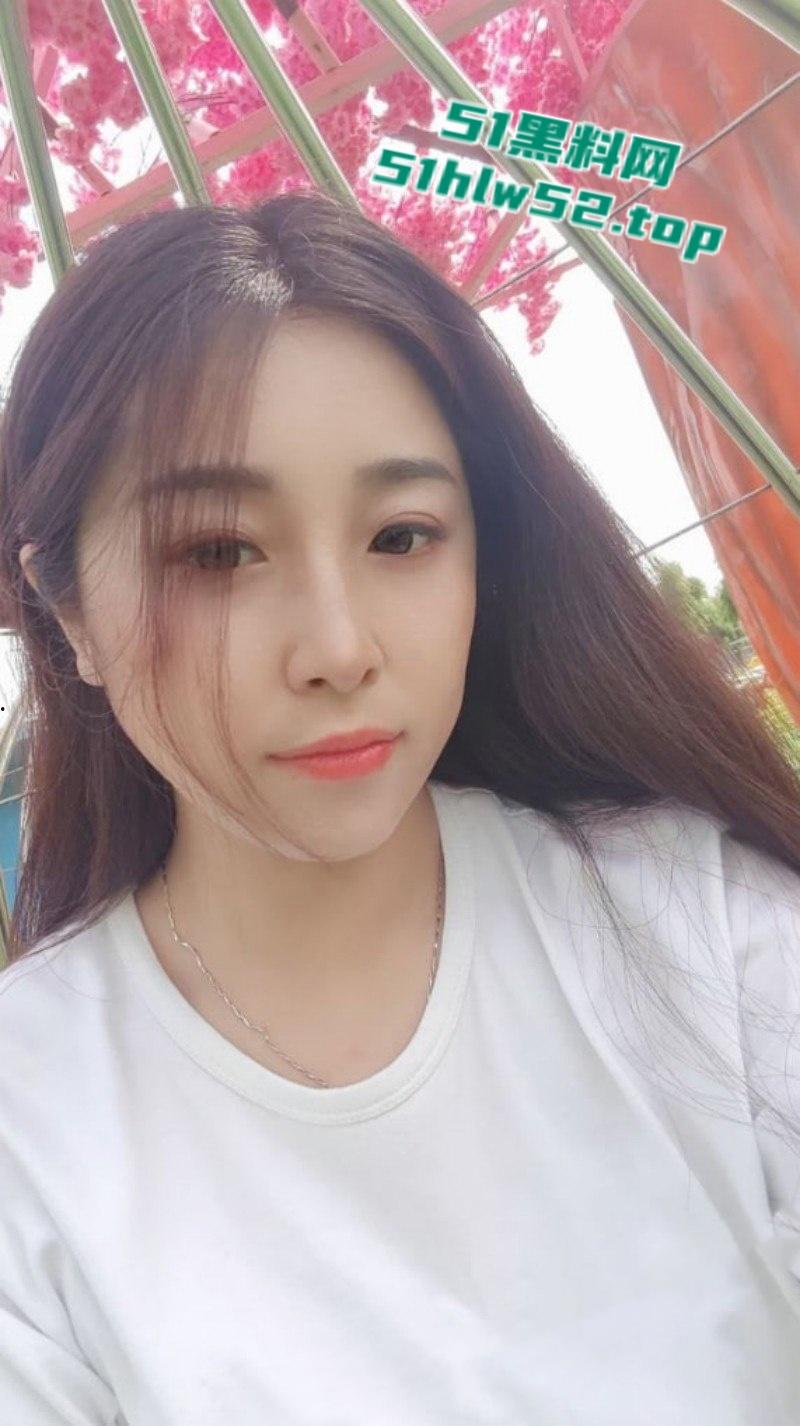 黑龙江伊春36岁化学老师【王玉萍】性欲奇强母狗,出轨老公同事酒店约炮被操出一身汗!-2