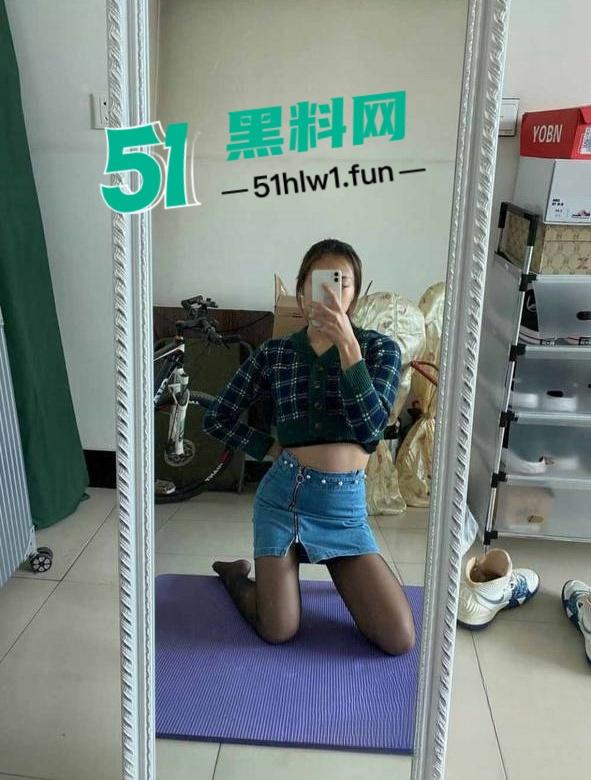 石家庄人妻偷情婚内出轨被老公发现经选择和情妇私奔,怒曝光三分钟露脸视频引发热议。-2