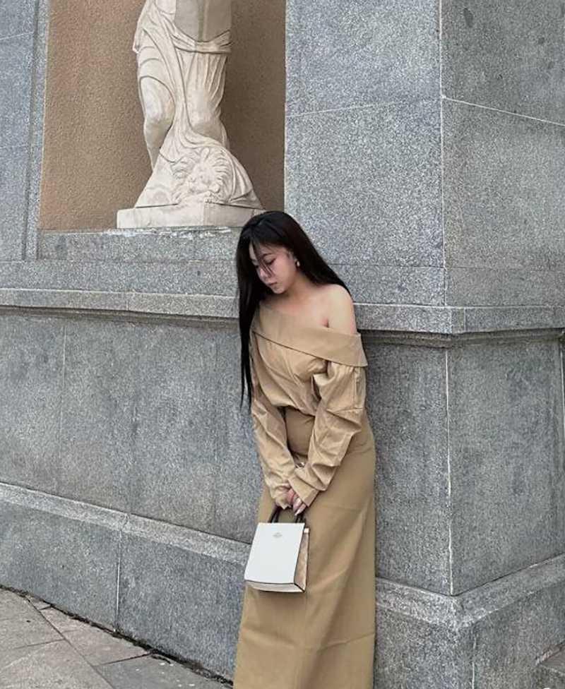 台湾黄郁珊出轨公司老板视频泄密 娇小的身躯却长了如此巨乳 被爆操时那淫荡的表情 真够诱人的-4