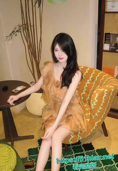 高颜值极品嫩妹与男友性爱视频泄露 露脸超骚口交吞吐 激情暴插揉奶诱惑-2