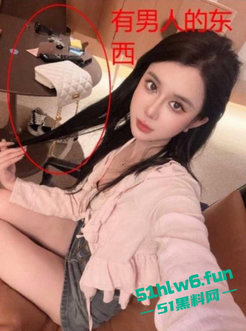 广西柳州舔狗王为坐台小姐【覃海美】花18W以为遇到了真爱 女友不仅有性病还过打胎 男友曝光渣女性爱视频!-10