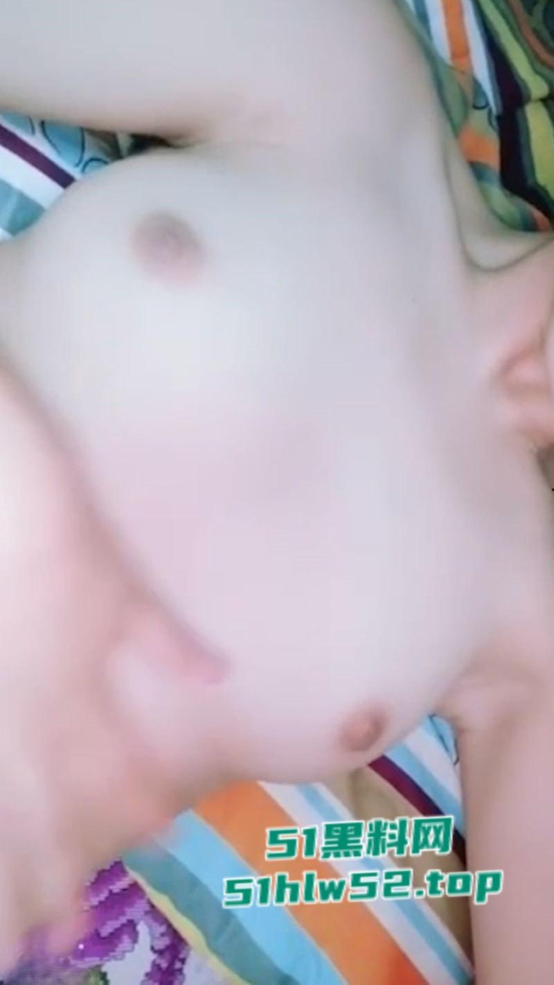 深圳大学刚毕业踏入社会的湖南妹子，骚逼约炮纯粹为了满足性需求，瓜友们福音在世女菩萨！-3