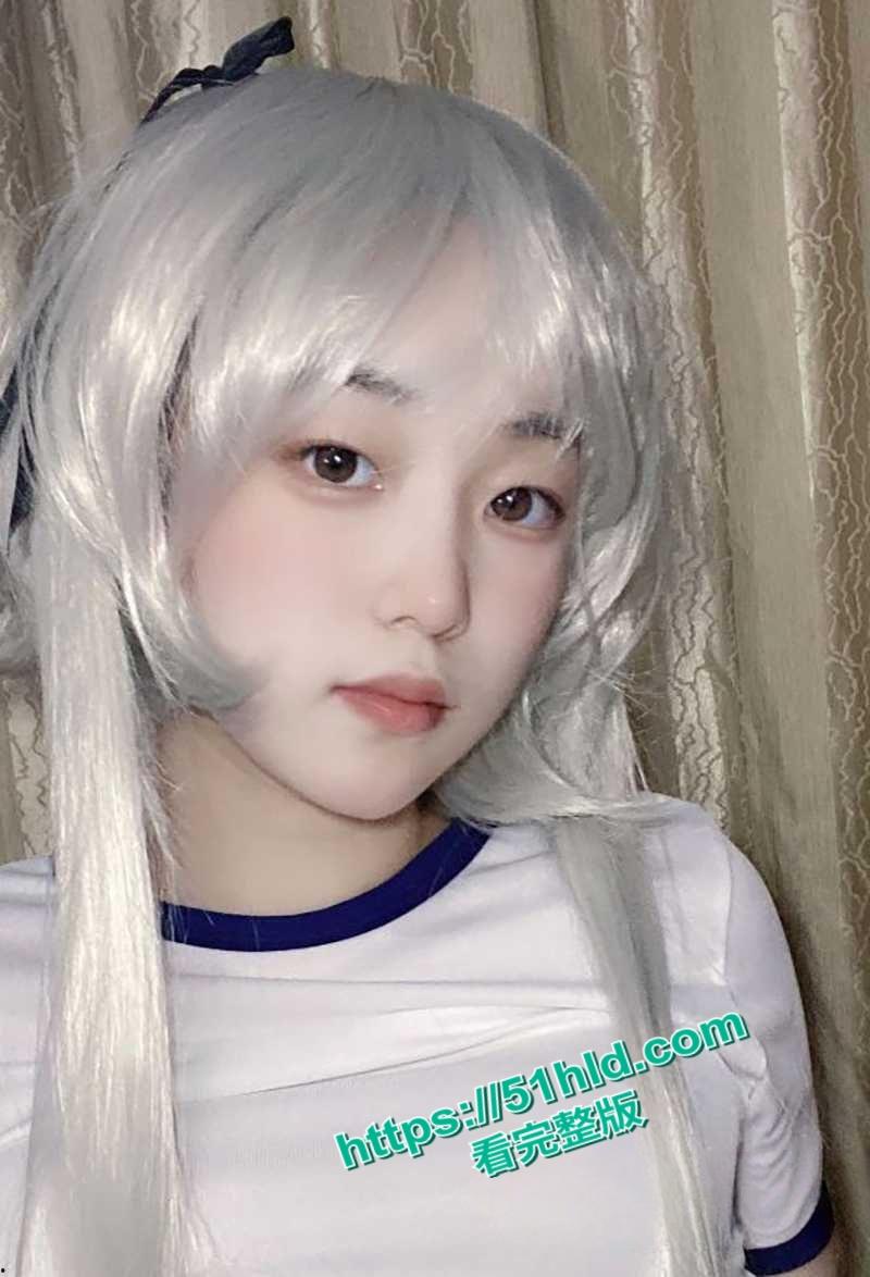 青岛女大学生【陈诗莹】网调视频流出,清纯少女变沦为金主母狗,揉奶裸聊假屌自慰边揉阴蒂边浪叫!-3