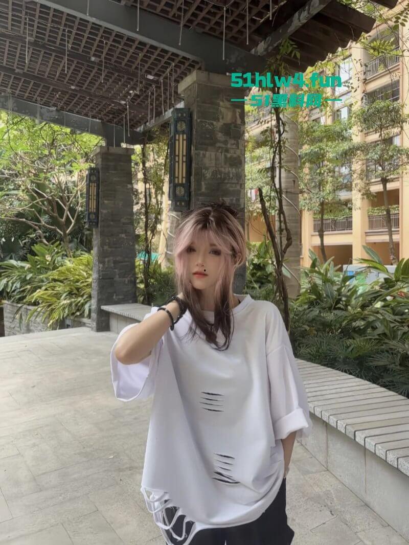 抖音coser小网红twenty-被曝本人【吴蝶菲】实名在约啪网站上约炮,求金主爸爸包养!-8