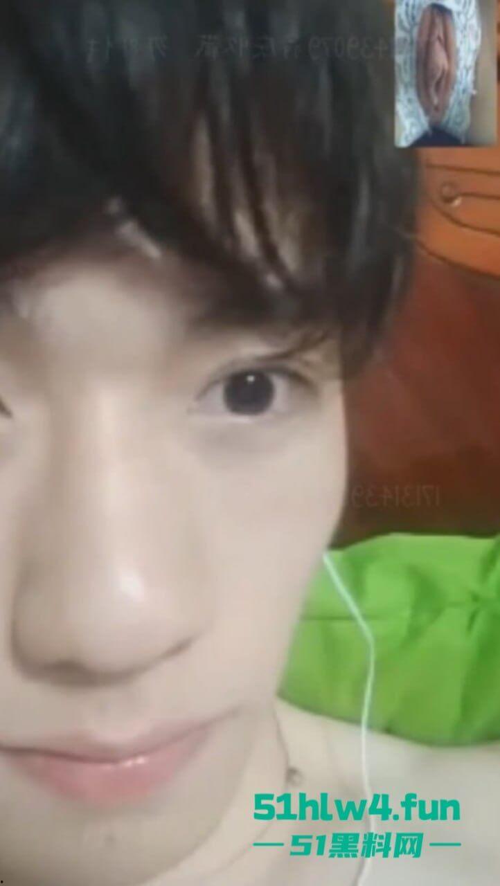 抖音百万粉丝网红【屋里超哥】私底下居然靠富婆赚钱维生34分钟完整版私密视频流出!-1