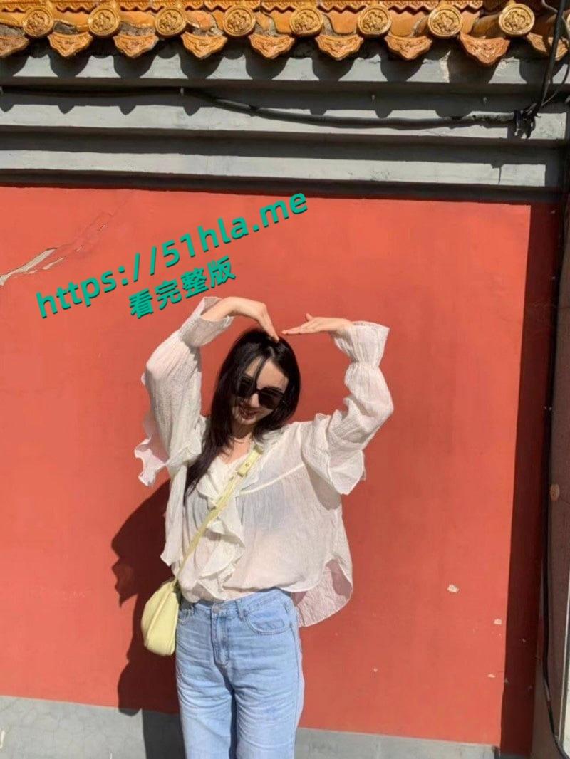 浙江宁波旅游规划师【姚敏】婚后瞒着老公四处卖逼,酒店被金主调教暴操爽到失禁喷尿!-1