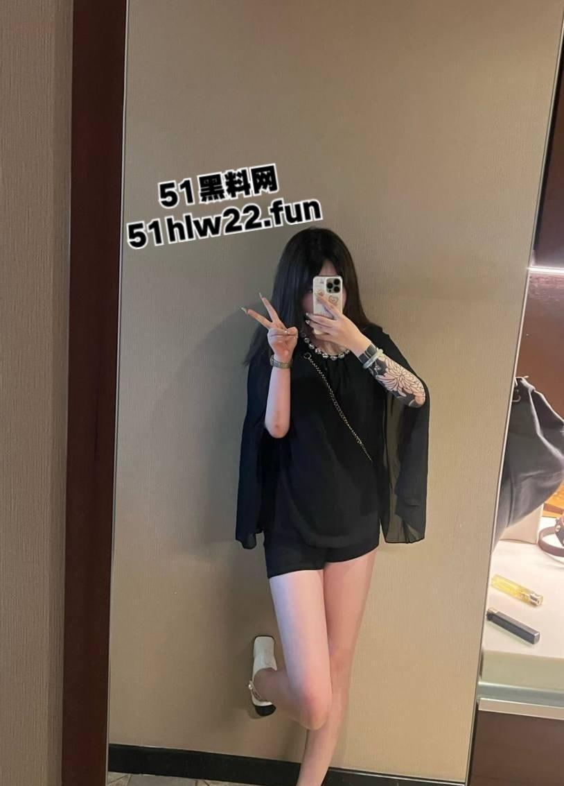 南昌交通学院【吴柯彤】花臂满背符文战士,口交性爱样样精通,完美展现母狗骚贱无底线!-8