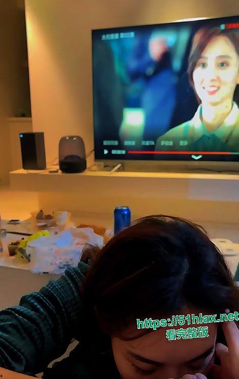 北京三里屯姚铭芮和炮友居家激情视频流出 夜店女王深喉吞精 翘臀后入浪叫销魂-3