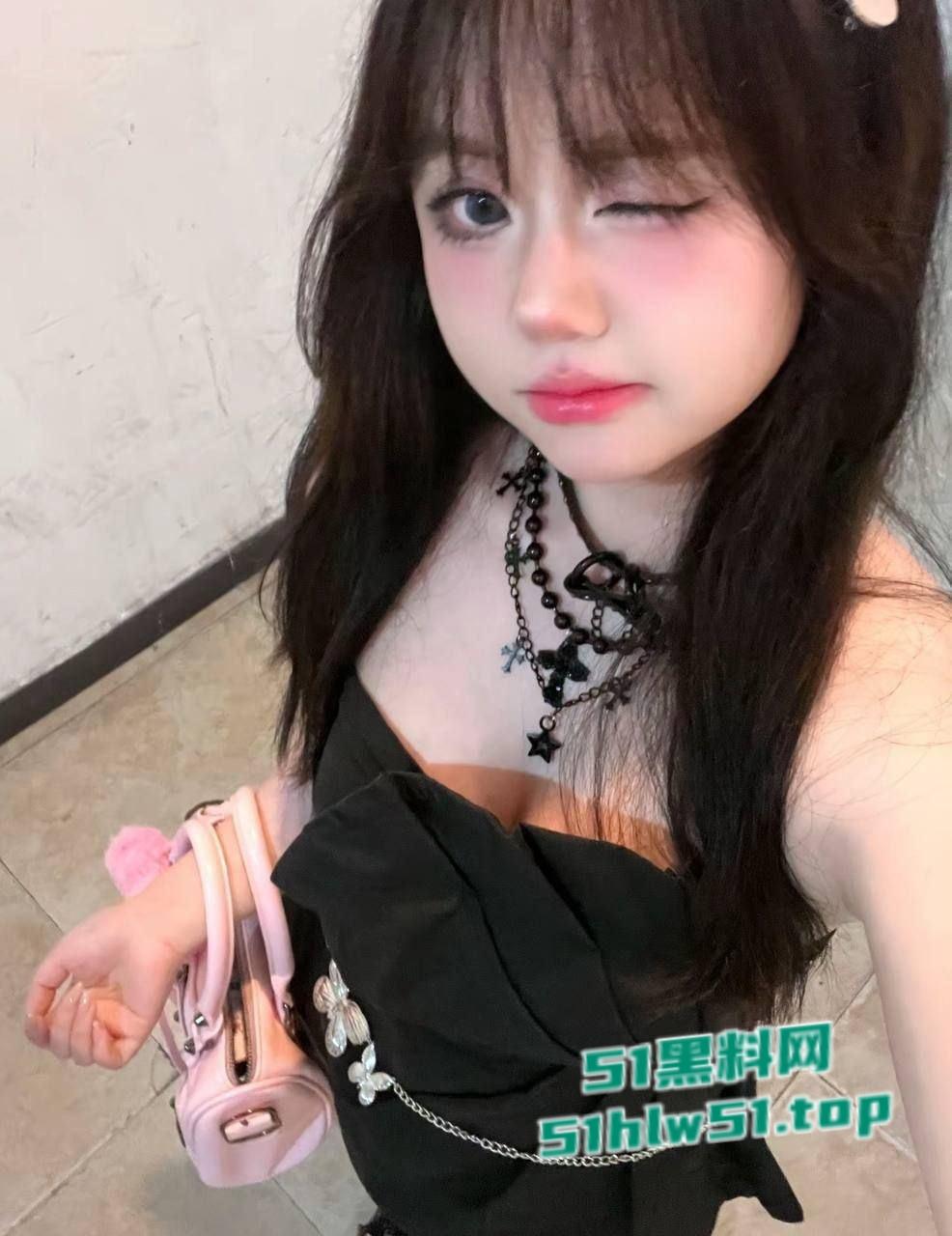 瓜友投稿杭州【李淑研】积目聊到的性感炮友,身材娇小丰满性欲极强 大奶臀翘已把瓜友榨干!-9