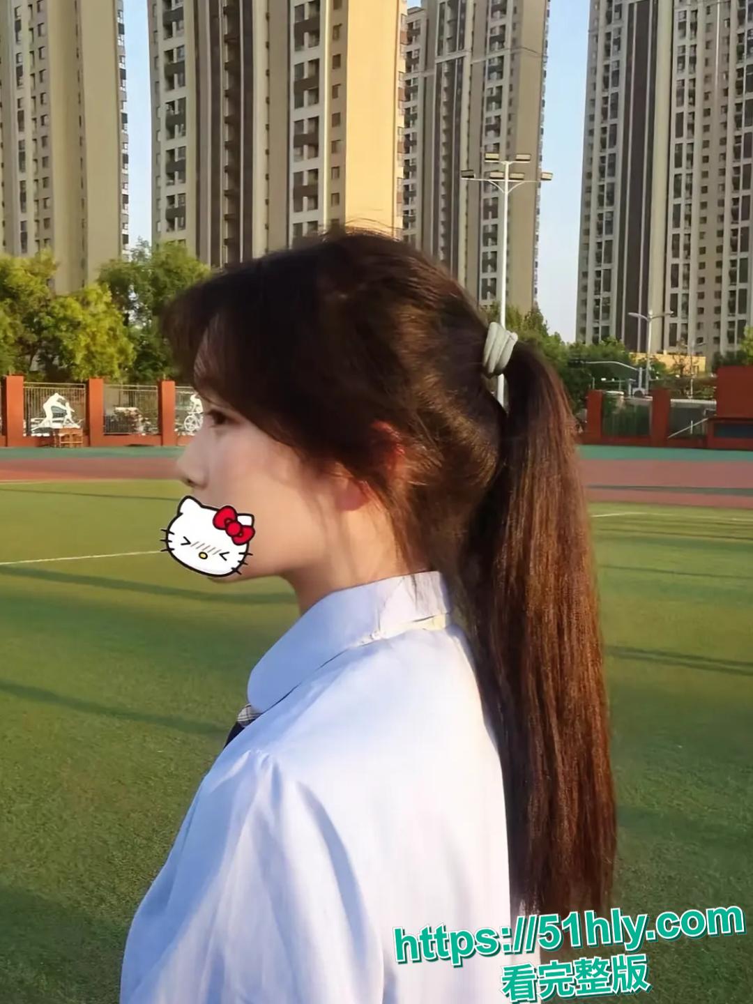 辽宁实验学校大乳学生妹刘敏被男友诱惑酒店开房写作业 边被捏奶子内射边跟妈妈打电话报备早点回家-4