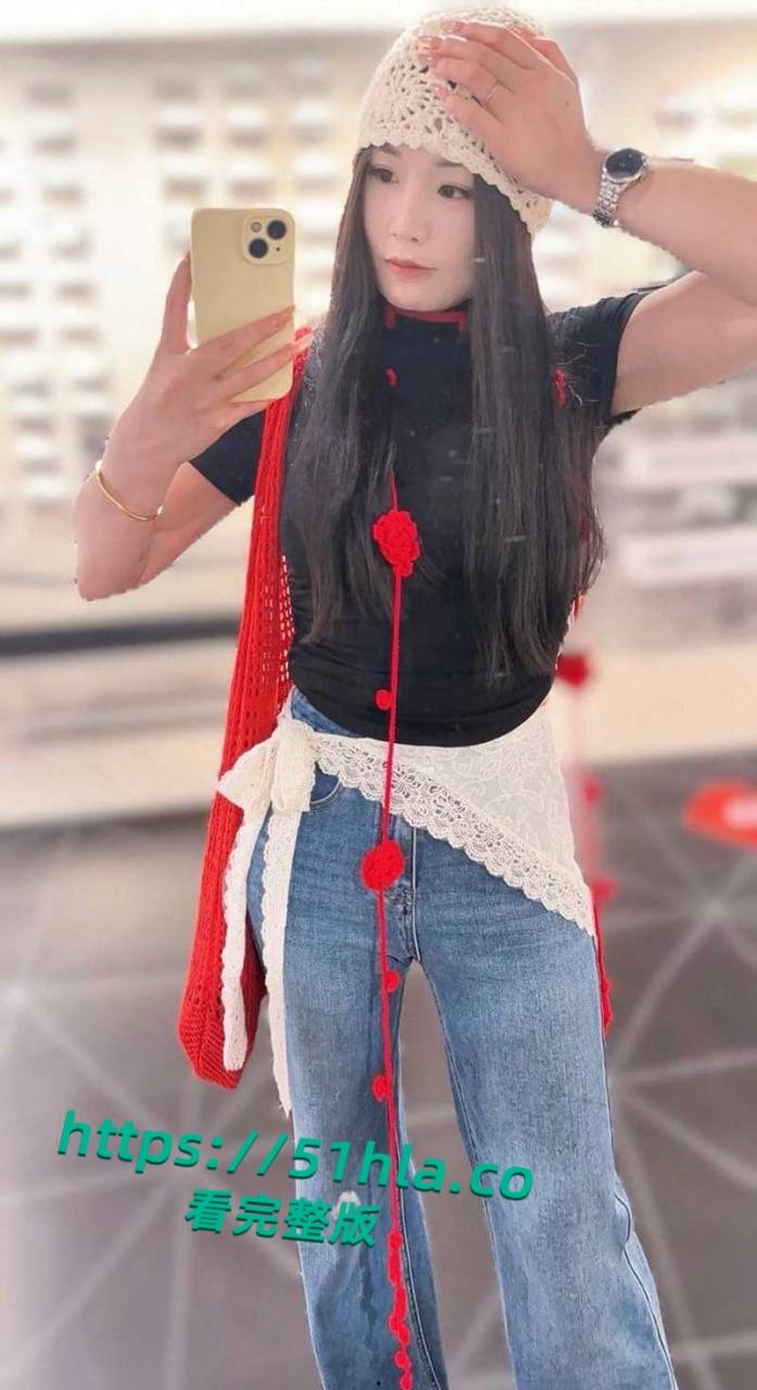 万岁山百万粉丝NPC【蓝狐狸】隐瞒结婚事实出轨榜一富姐被发现后,开始撕逼大战渣男行径曝光引爆全网!-3