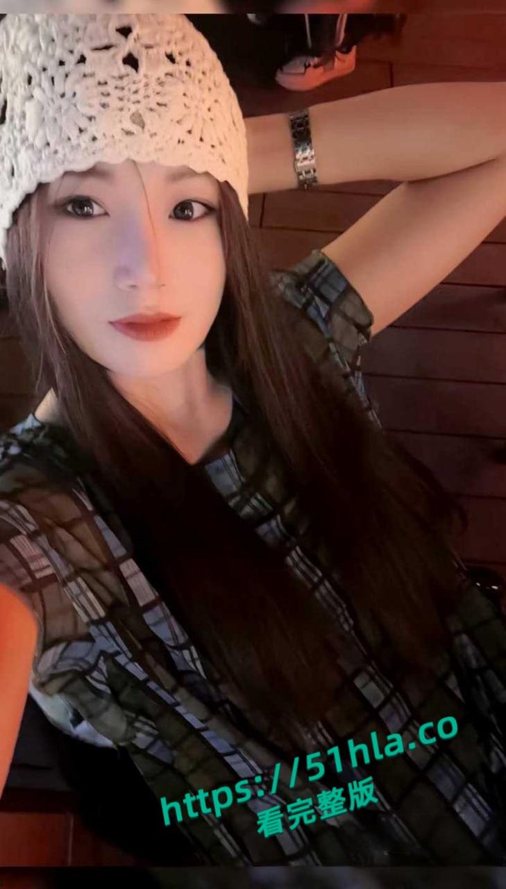 万岁山百万粉丝NPC【蓝狐狸】隐瞒结婚事实出轨榜一富姐被发现后,开始撕逼大战渣男行径曝光引爆全网!-7