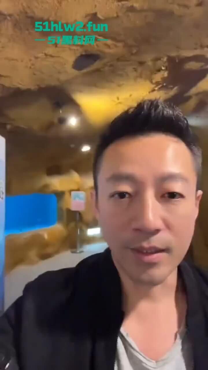 大S死亡后后续,大众关心的两个孩子监护权移交汪小菲与张兰,曾经一代女星终悲惨落幕。-10