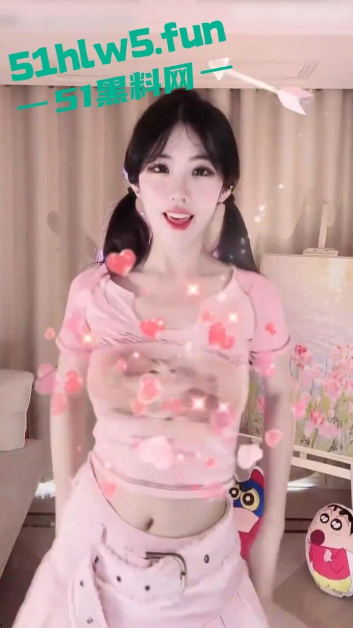 重磅推荐反差网红【B站小欣助眠qwq】专属定制自拍视频,露脸全裸最大尺度遭曝光。-4