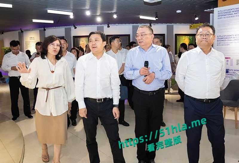 江苏省太仓市委书记【汪香元】落马,被爆曾包养43个情人,捧红明星王有晴,睡团委书记汪倩倩一手打造村官后宫团!-2