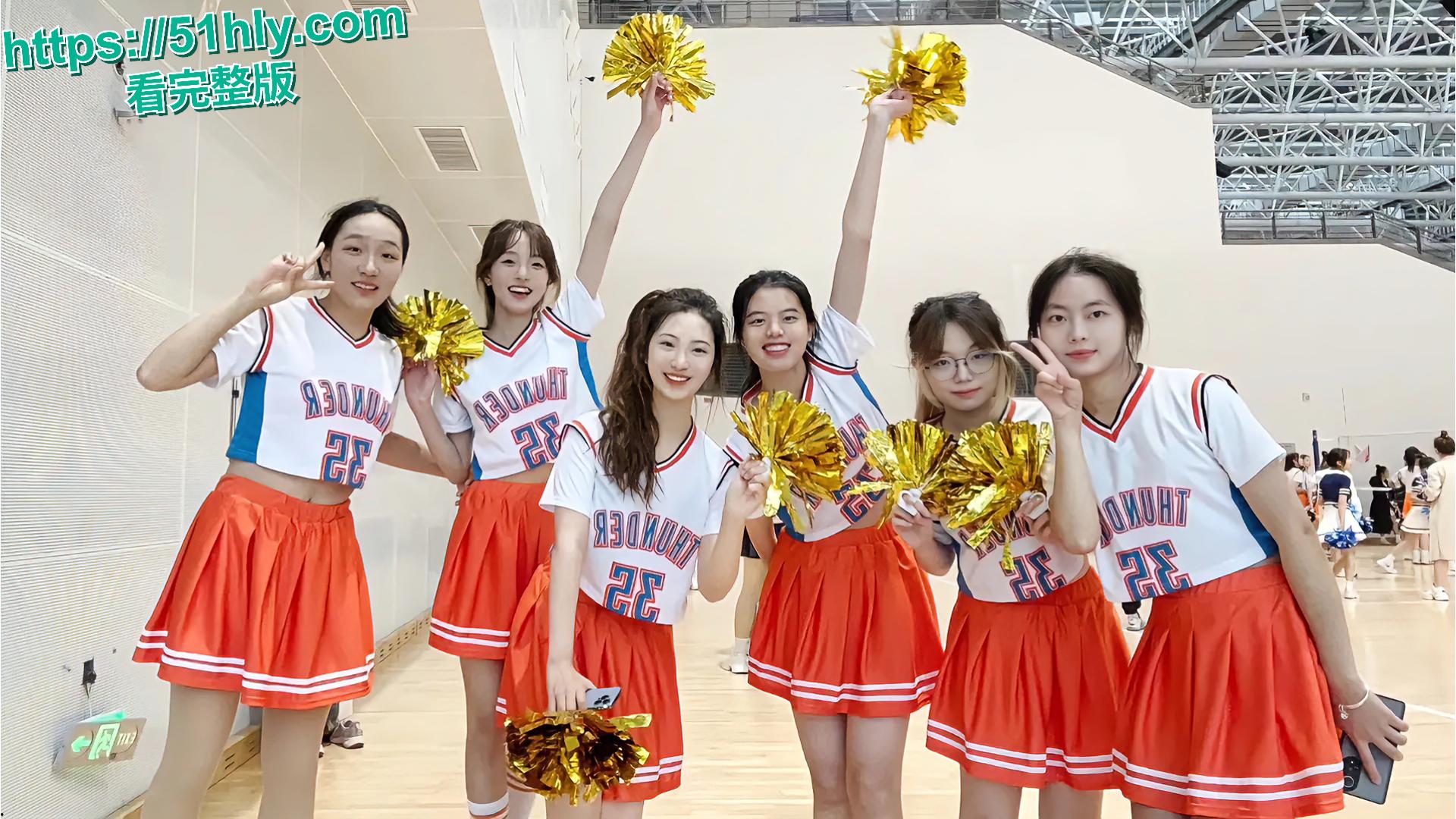 湖南大学啦啦队清纯女神渣男分手后曝光反差私照,尺度逆天!-5