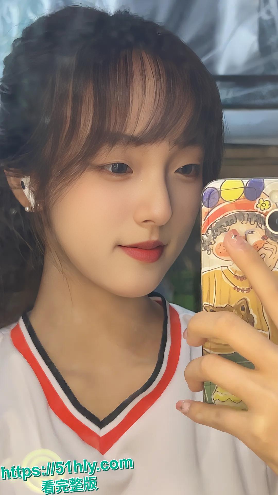 湖南大学啦啦队清纯女神渣男分手后曝光反差私照,尺度逆天!-6