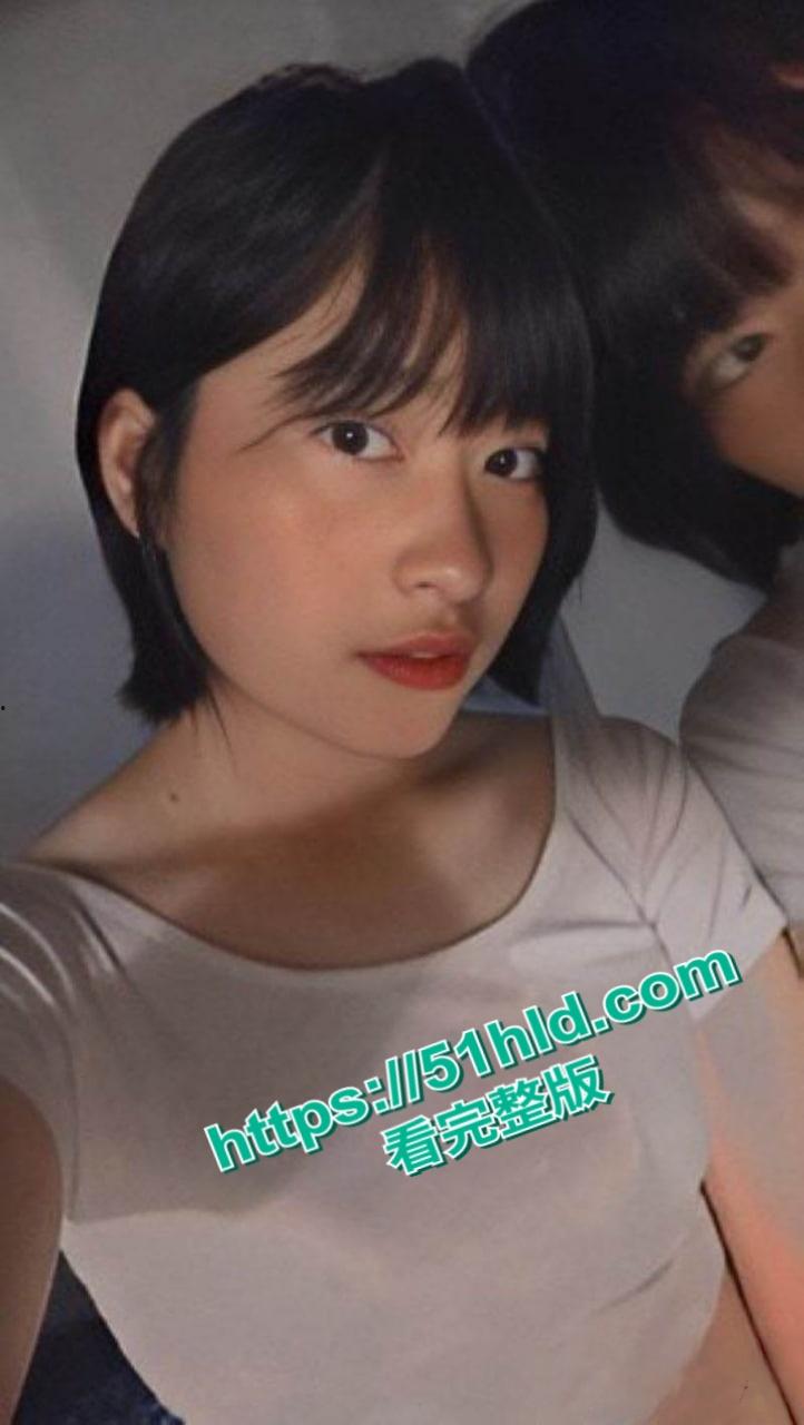 极品反差母狗【洪晓婕】裸照视频流出,娇嫩身躯散发青春气息,舔屏诱惑视觉冲击拉满!-2