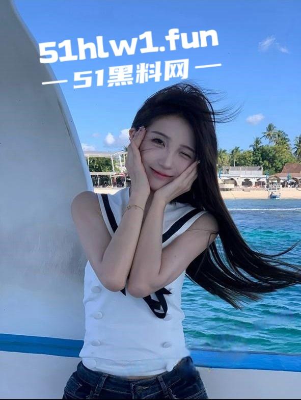 抖音500w粉丝女网红【妙卡】早期与网友裸聊舔屌约炮视频曝光原来女神也那么骚!-13