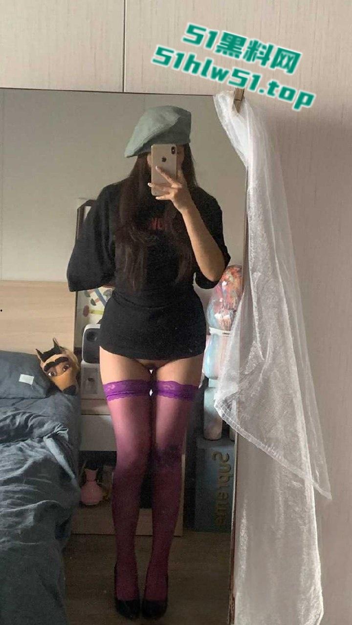 抖音擦边网红俞美丽大尺度视频流出,四川妹子自慰裸拍秀巨乳肥臀绝美身材,敏感易喷水体质爽到爆!-4