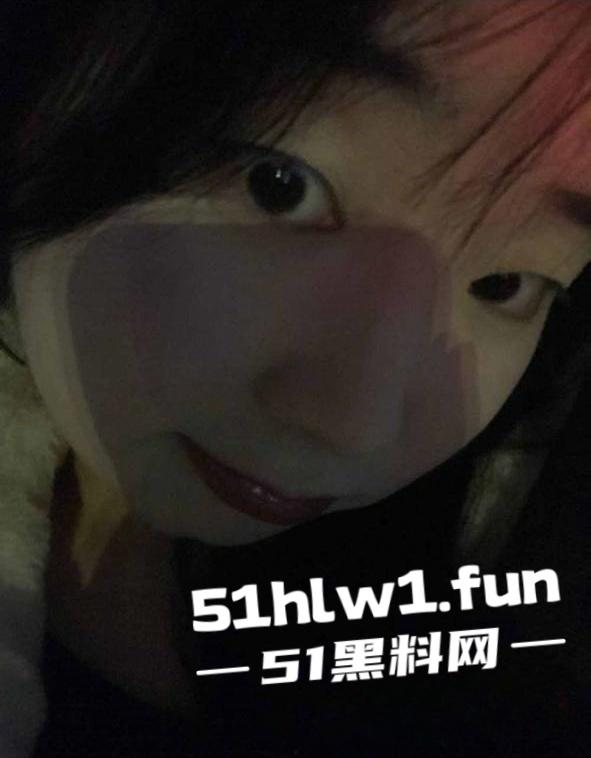 辽宁朝阳【崔海鑫】宁德霞浦高速服务区中化加油站员工,出轨约炮网友视频曝光。-5