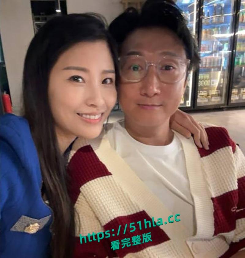 香港功夫巨星洪金宝儿子【洪天明】妻子【周家蔚】双双出轨各玩各的互不干涉,儿媳周家蔚3P群交视频大曝光!-3