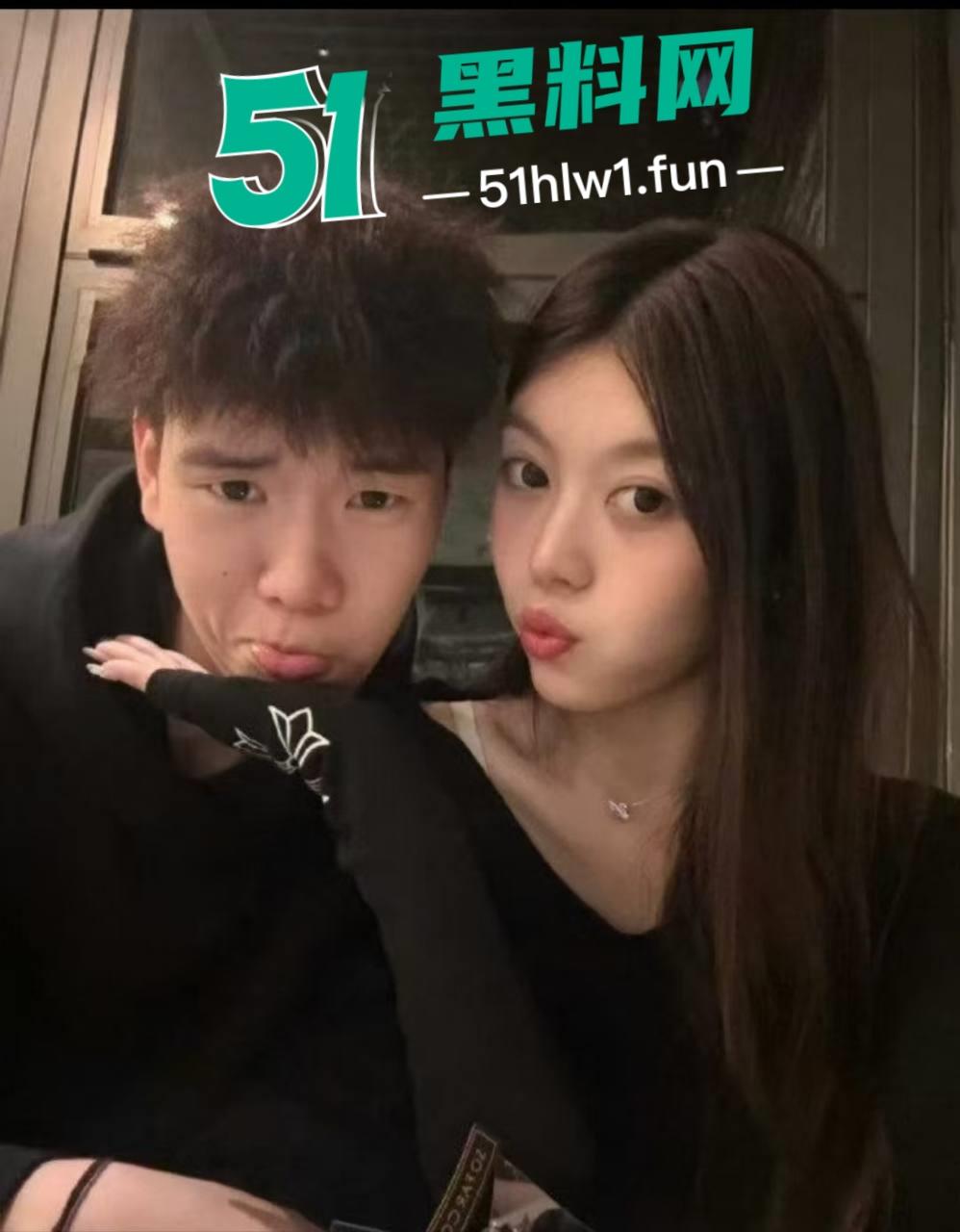 广西籍CBA球员【张兴亮】被禁赛,把女友装行李箱带进宿舍通宵学习,真是爱学习的好孩子。-12