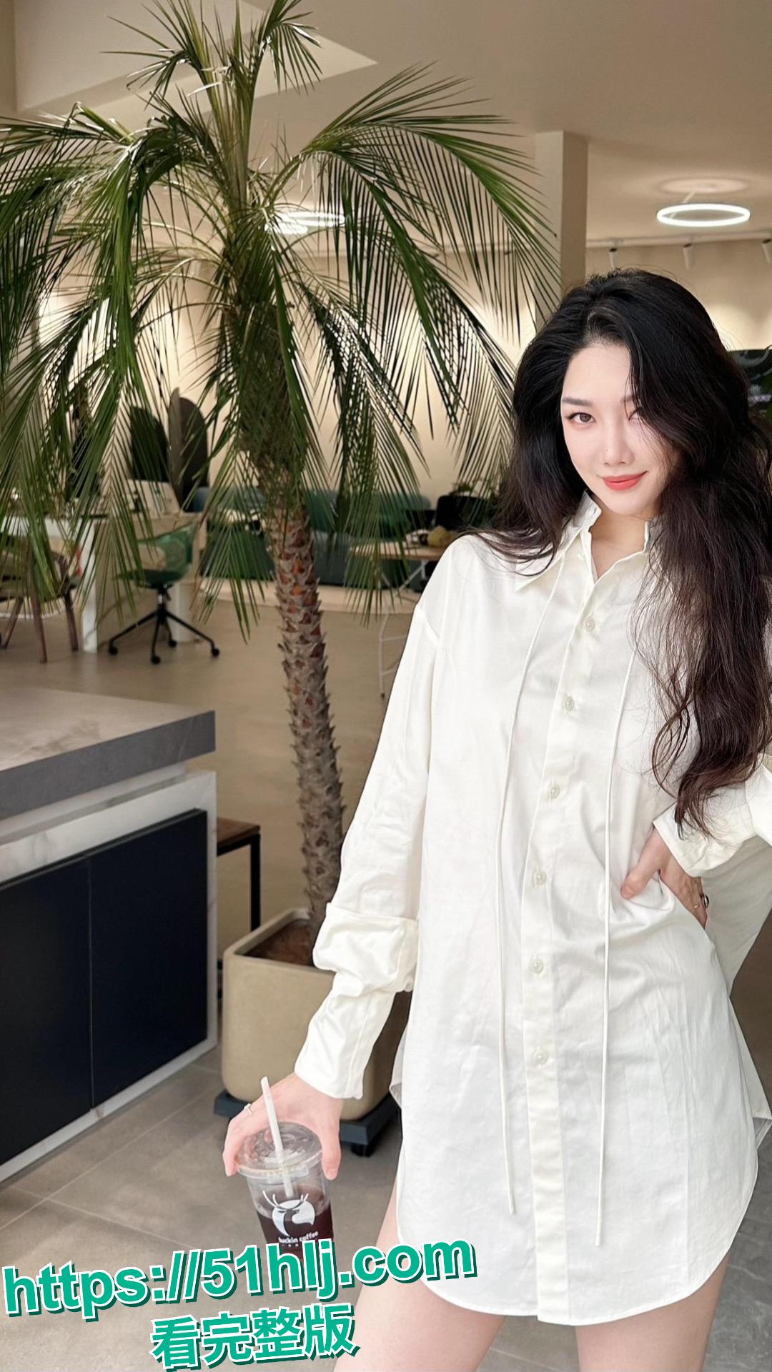 电影《正义回廊》妃妃饰演者 孙禾颐 下海付费视频,脸逼同框道具自慰 表情诱惑娇喘诱人 淫骚姿态难以抵挡!-3