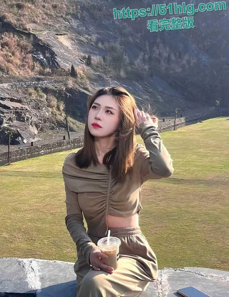 【天津】女总监【催丽丽】陪老板出差醉酒被性侵视频流出 主动配合被操被判工伤引发热议 表情沉醉 淫叫勾人-1