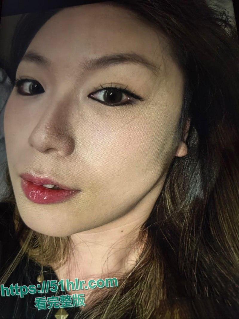 【河南】新婚夫妻的不为人知的秘密!大奶人妻骚穴淫水狂喷,口活功夫一流,舔鸡巴的模样让男人欲罢不能-5