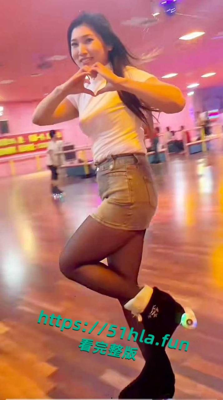 抖音女网红【轮滑冰姑娘】生化母体携带艾滋感染上千人人设翻车,遭网友质疑健康状况引发争议!-4