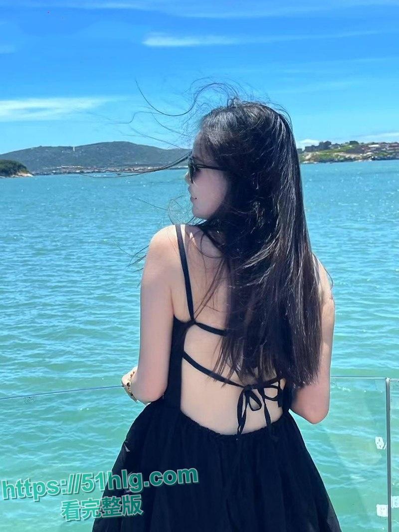 【武汉】东西湖人妻【胡丽】出轨被曝!与小鲜肉炮友激情销魂,小少妇逼毛旺盛淫水超多,真是极品!-3