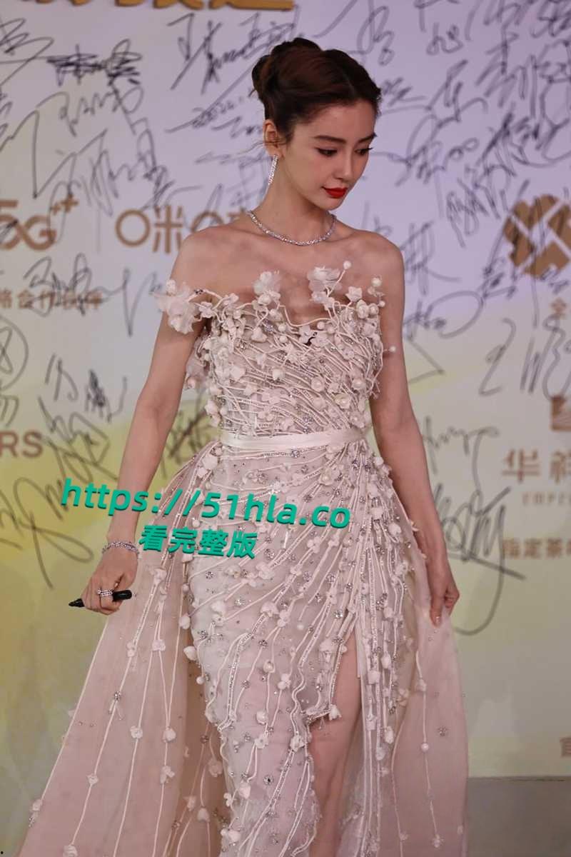 知名顶流女星【Angelababy杨颖】酒店裸舞做爱视频独家曝光，不愧是模特陪酒女出身玩的就是花啊！-4