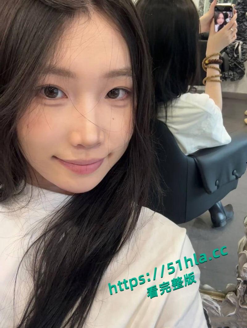 真实调教，极品大学生眼镜反差婊，肤白貌美身材火辣全程露脸，被主人调教的服服帖帖！-3