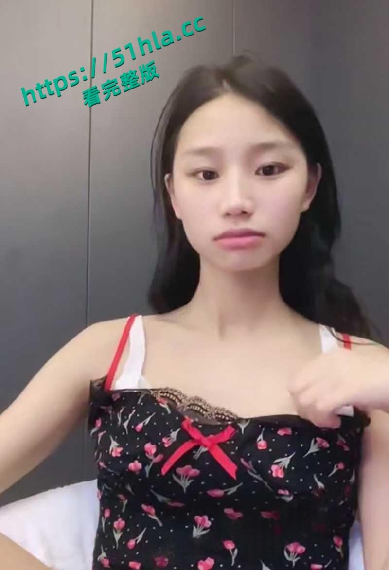 校花级清纯网黄【是雪儿吖】性爱直播合集,无套做爱自慰喷尿,粉丝点单她全玩,完美露脸花式做爱!-2