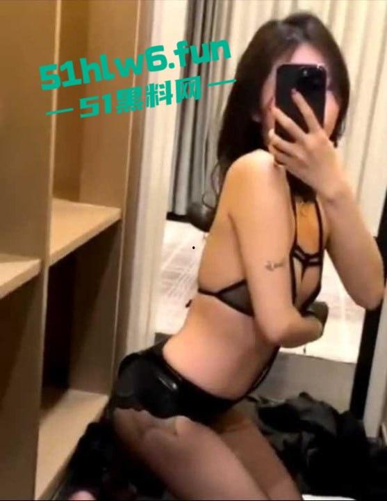 抖音网红【刘悦】性爱视频流出,火辣身材大尺度曝光情趣内衣更让人欲罢不能!-6