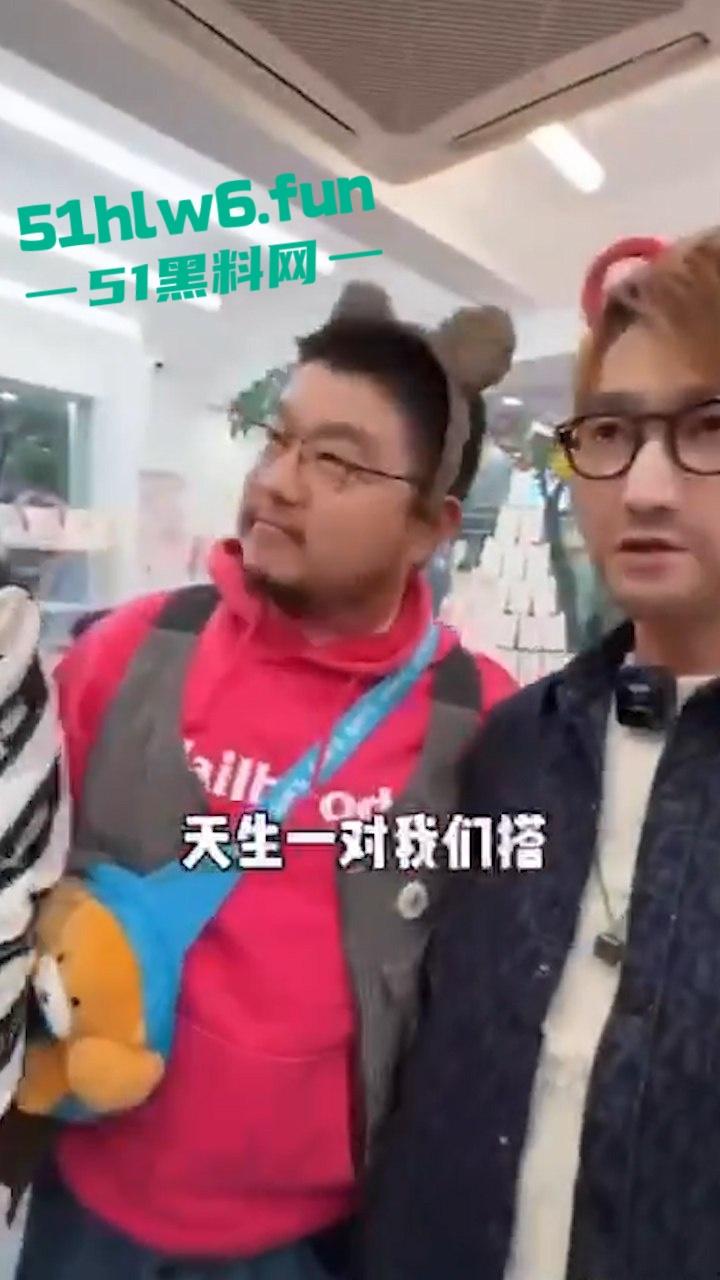 网红博主探访gay圈基佬，花8000体验爆肏膘肥体圆熊版男gay，着实死gay恶心人。-6