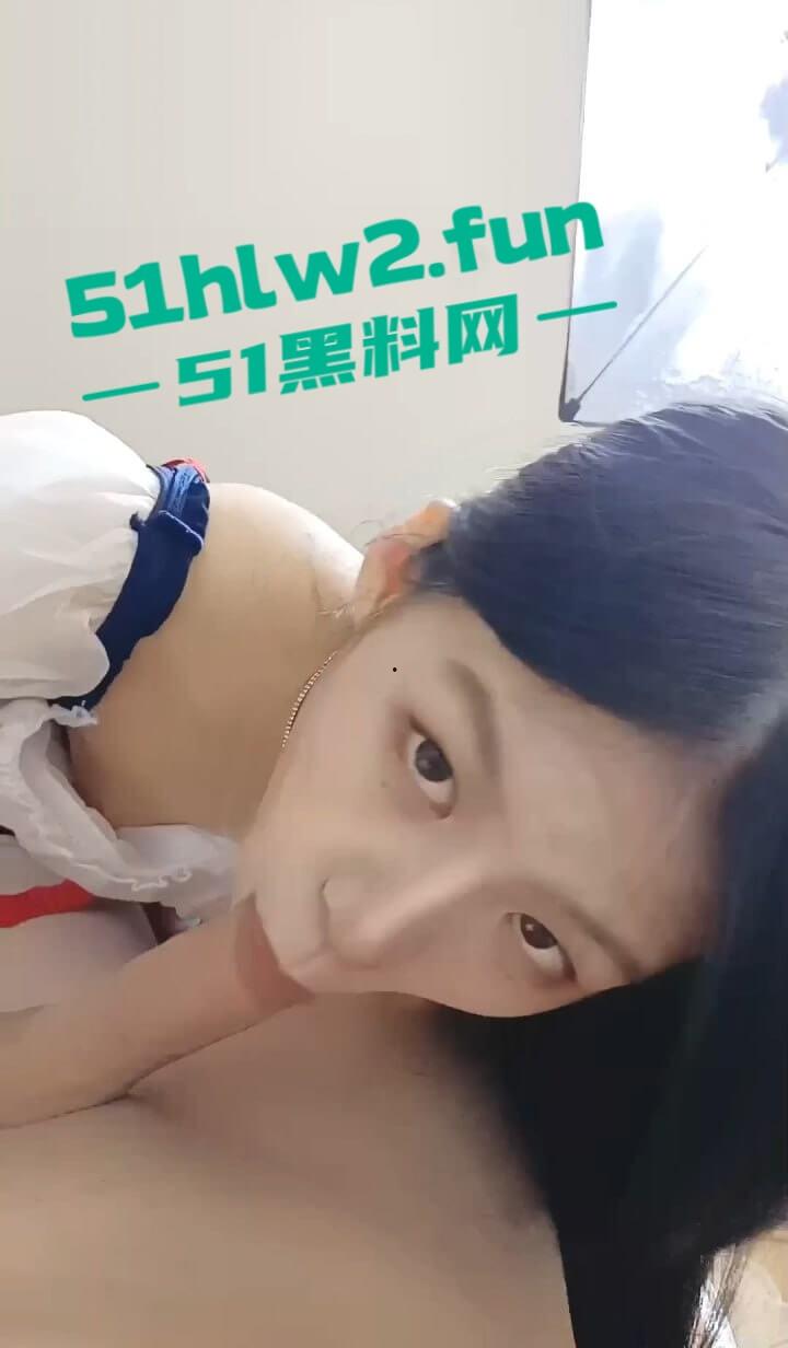 国产极品主播【小甜心】 绝美颜值女神身材活脱脱一副校花女神的样子,被大屌各种抽插看着好可怜啊-2