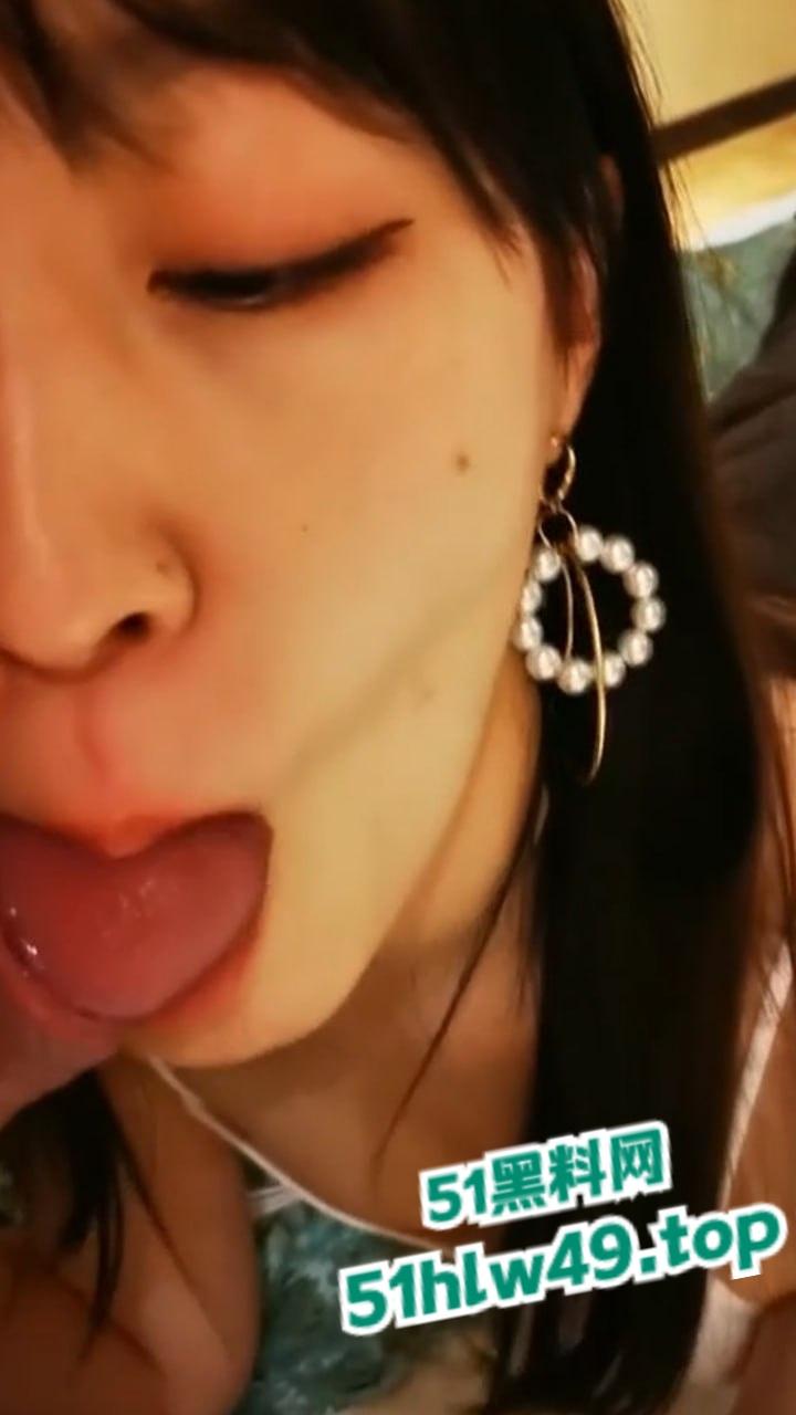 富豪瓜友投稿,杭州附近人撩骚的主播性感骚逼【刘美君】奶大腿长三点粉嫩太诱人了!-9