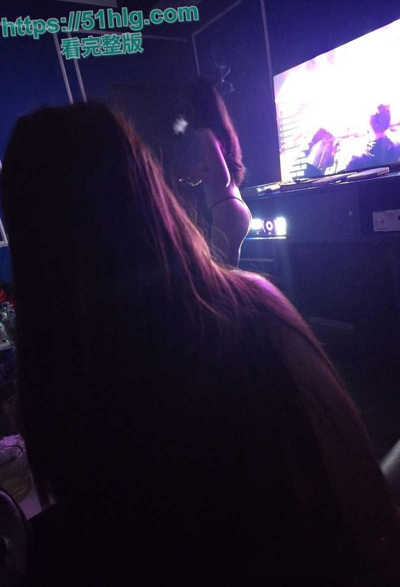 【北京】天上人间VIP包厢淫乱视频曝光!权贵乐园荒淫无度,美女公主全裸爆操,两男三女全场嗨翻-6