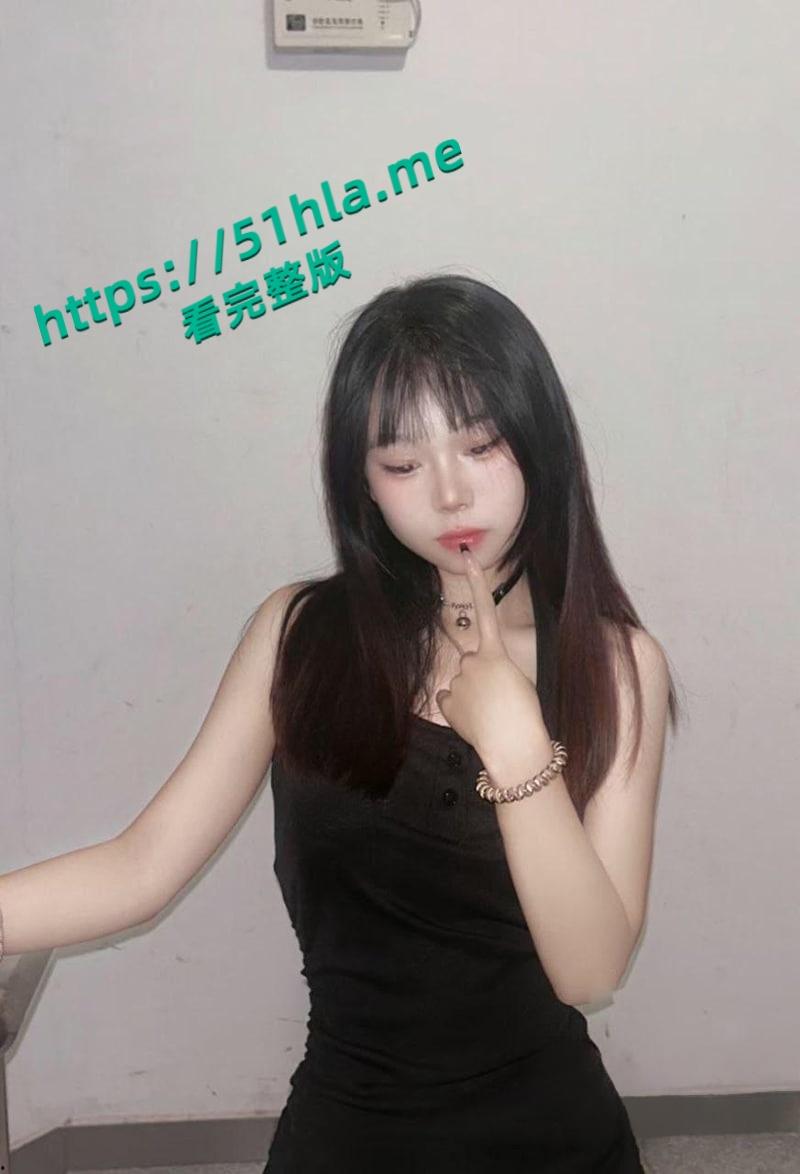 山西反差婊【庞慧杰】不雅视频流出,清纯妹子裸聊露穴勾搭炮友撸管,细腰肥臀馒头逼淫劲十足!-7