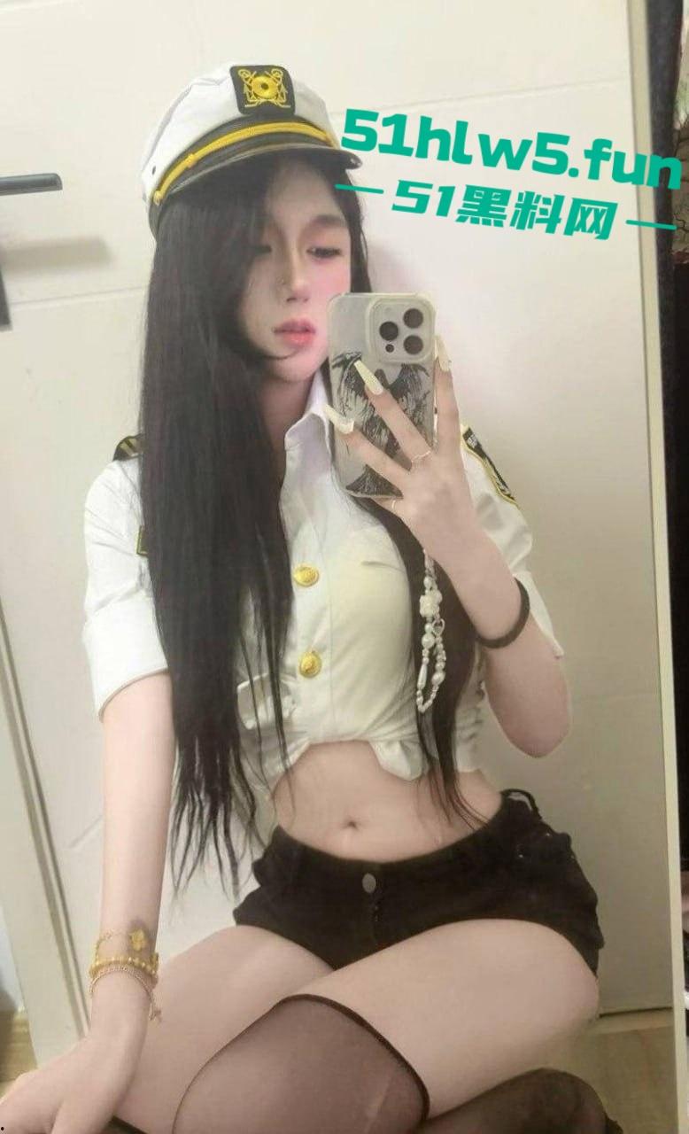 安徽合肥极品美乳母狗【叶蔚然】金主远程调教,黑丝开裆裤暴力撕扯暴力自慰,私人视频曝光流出!-5