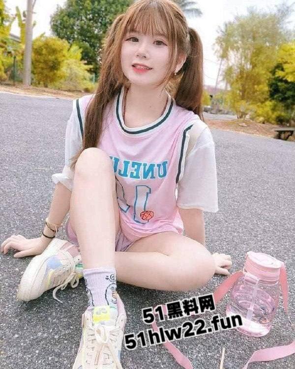 安阳师范学院【涂晓晓】漂亮可爱学妹,背地里是个十足的小骚货,学长口交视频遭到曝光。-8