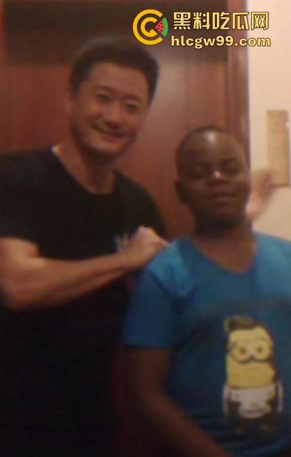 战狼2爆火的卖黄碟【小黑】疑似转行干网黄,网络带货卖伟哥,约女神做爱亲自证实伟哥效果,吴京知道嘛?-11