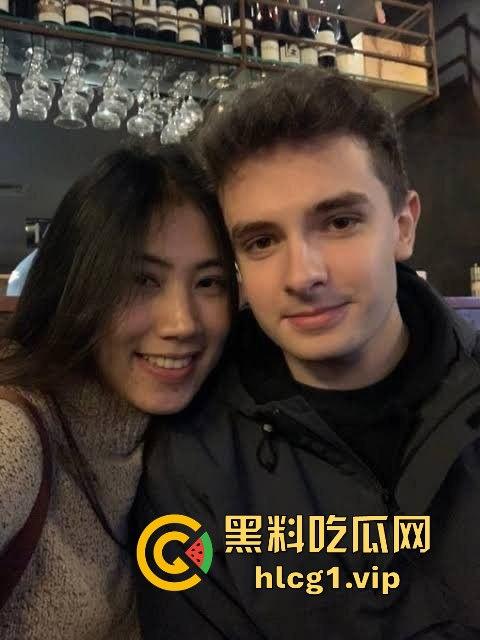 『孙冰熙』澳洲留学不学业,爱上洋屌吃鸡颜射!曾经的女拳小仙女如今成了媚洋婊!-1