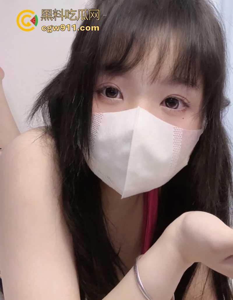 极品福利姬【煲仔饭】最新自慰视频流出,水滴巨乳蜜穴粉嫩,比基尼勒穴诱惑十足,甜欲诱惑拉满!-1