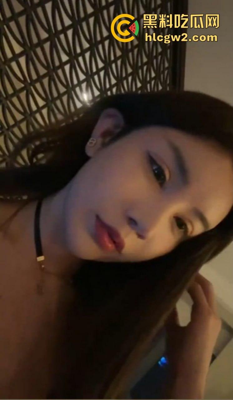极品颜值女神『万欣雨』被爆操实录流出 私下竟是金主专属母狗,各种爆操配合销魂,穷人高攀不起的精盆!-15