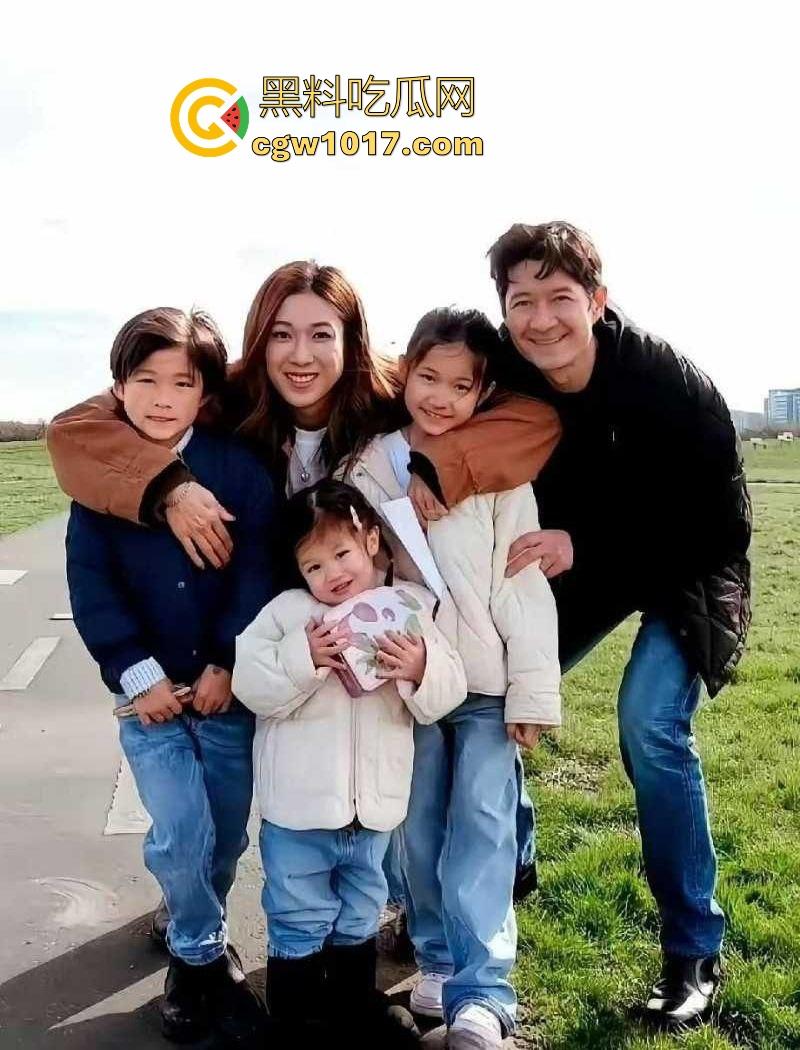 香港TVB女演员好彩妹【钟嘉欣】曝光老公【Jeremy】婚内出轨视频,童年女神为夫淡出竟遭背叛令人惋惜!-14